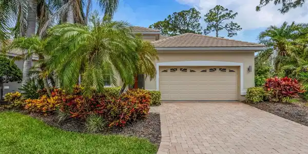 299 TURQUOISE LANE
