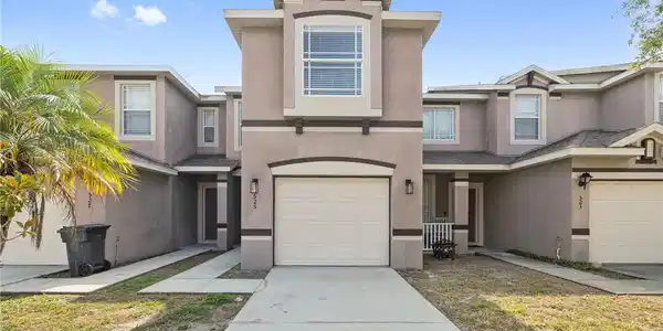525 GLENN CROSS DRIVE
