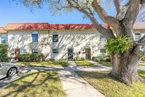 2700 BAYSHORE