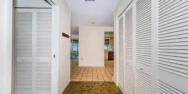 Image 4 Image 4