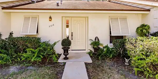 5316 ROYAL PALM