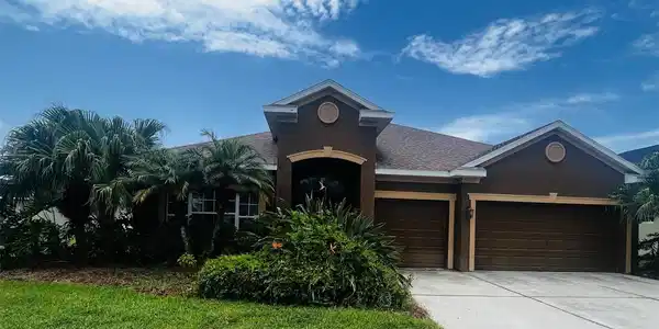 1514 MIRA LAGO
