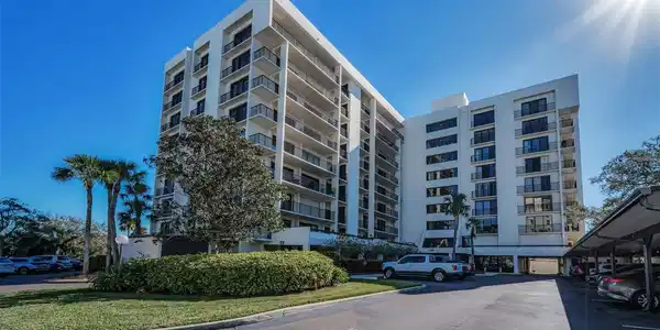 150 BELLEVIEW BOULEVARD