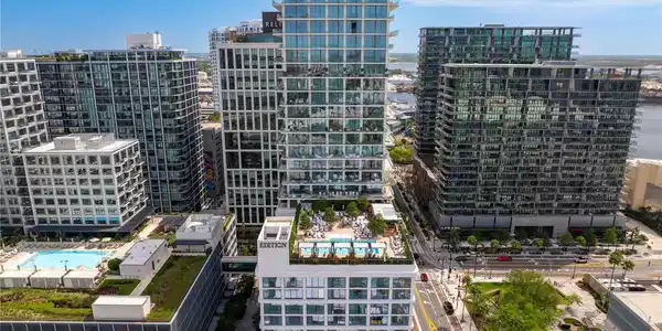1000 WATER STREET