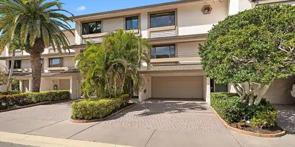 144 MARINA DEL REY COURT