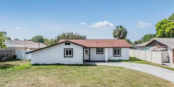 8705 TAHITI LANE