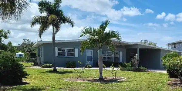 828 BLUE HERON BOULEVARD