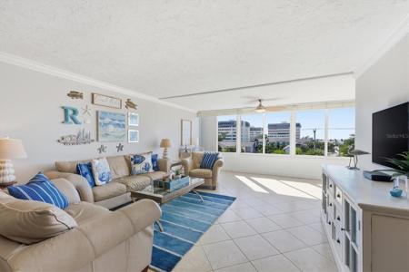 1200 E PEPPERTREE LANE