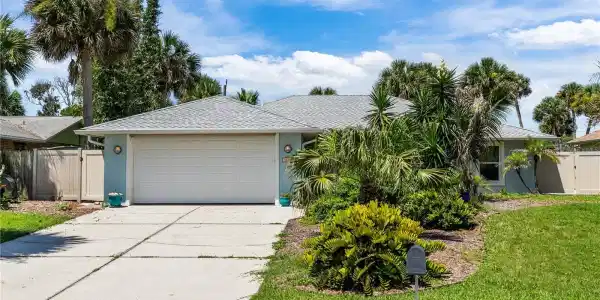 4610 DORIS DRIVE