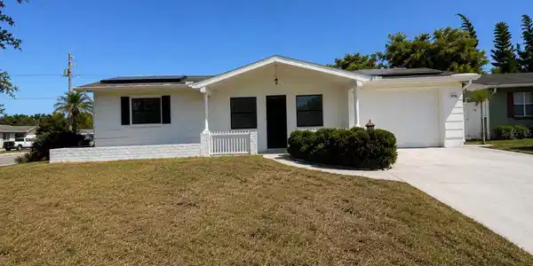 3708 HOLIDAY LAKE DRIVE