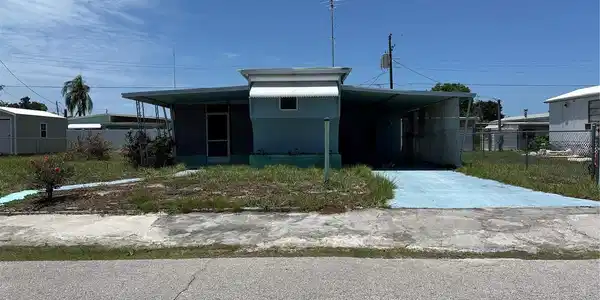 2025 SHADY COVE DRIVE