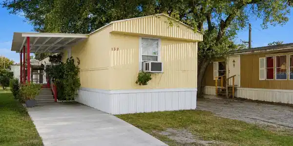 132 NEWBURY DRIVE