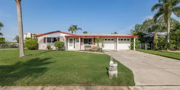 8201 CHANNEL DRIVE