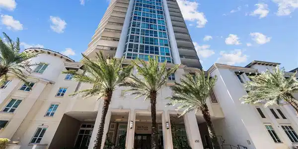 450 KNIGHTS RUN AVENUE
