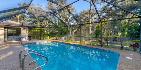 624 NIGHTINGALE ROAD