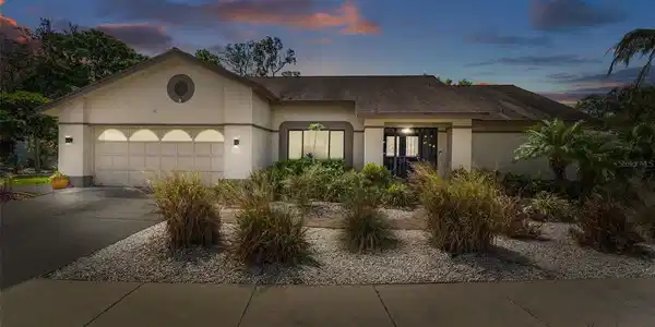2924 WINDRIDGE DRIVE