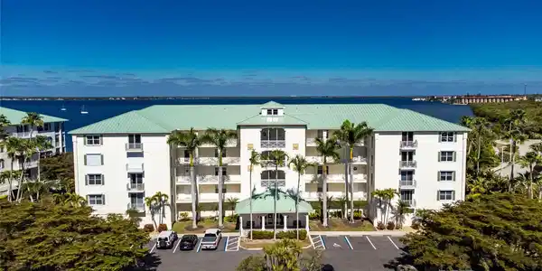 200 HARBOR WALK DRIVE