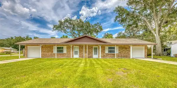 1515 & 1517 MANGO TREE DRIVE