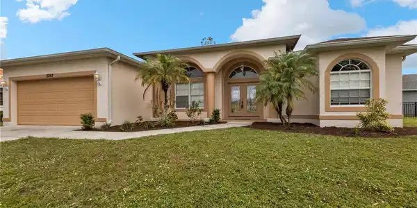 2262 RIO DE JANEIRO AVENUE