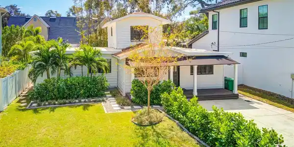 3912 W SAN PEDRO STREET