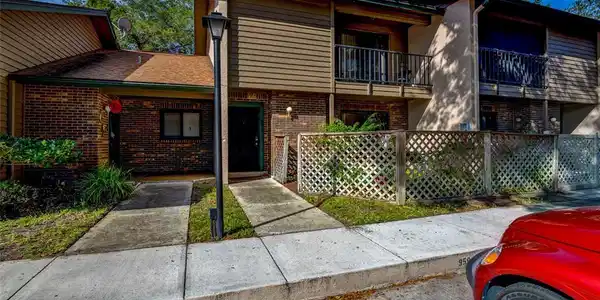 955 SUNRIDGE