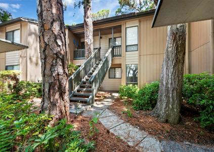 1716 GLENHOUSE DRIVE
