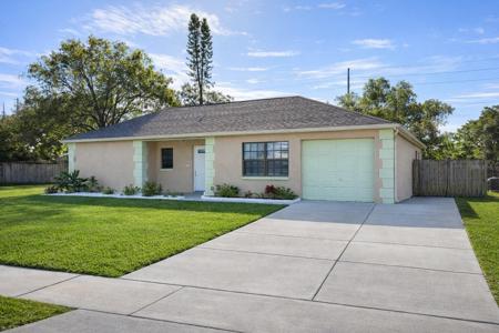 2902 BLOSSOM LAKE DRIVE