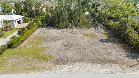 260 GREEN DOLPHIN DRIVE