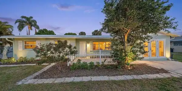 2534 WANETA DRIVE