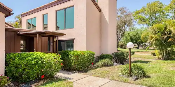 1307 PELICAN CREEK CROSSING