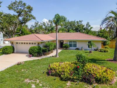 26 BAY ACRES AVENUE
