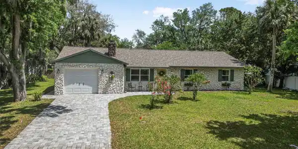 1617 ORANGE TREE DRIVE