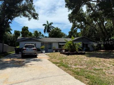 210 47TH STREET W