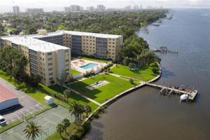 1224 PENINSULA