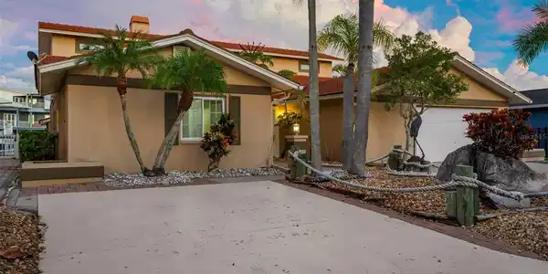 3549 SEAWAY DRIVE