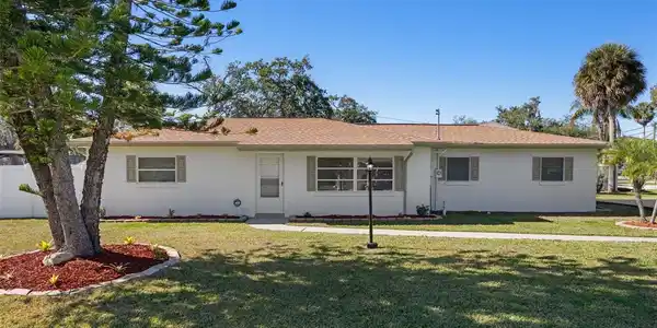 7205 MORNINGSTAR LANE