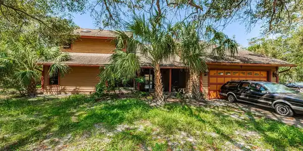 3285 MALLARD DRIVE
