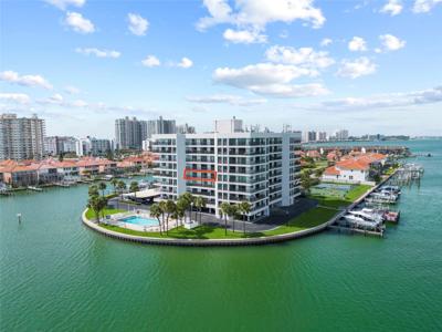 240 SAND KEY ESTATES DRIVE