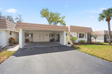 2320 AQUABLUFF PLACE