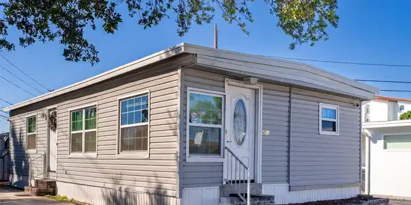 401 DENICE DRIVE