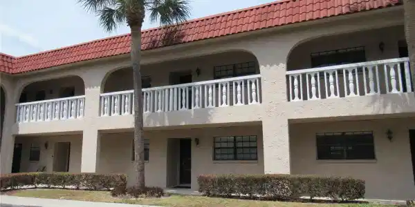 1750 BELLEAIR FOREST DRIVE