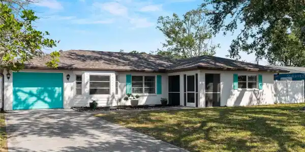 1212 MANGO AVENUE