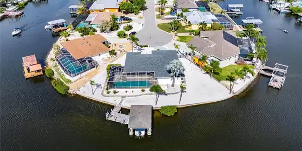 927 GOLF ISLAND DRIVE