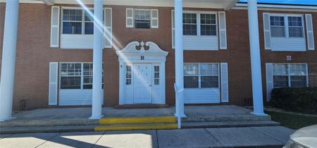 4158 TAMIAMI TRAIL
