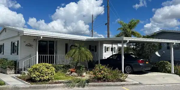 78 4TH AVENUE