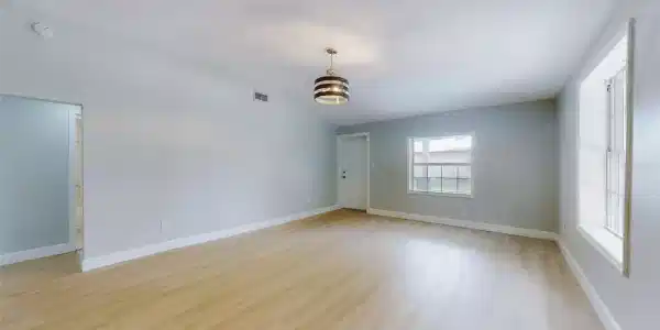 Image 4 Image 4