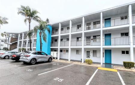 2535 FLAMINGO BOULEVARD