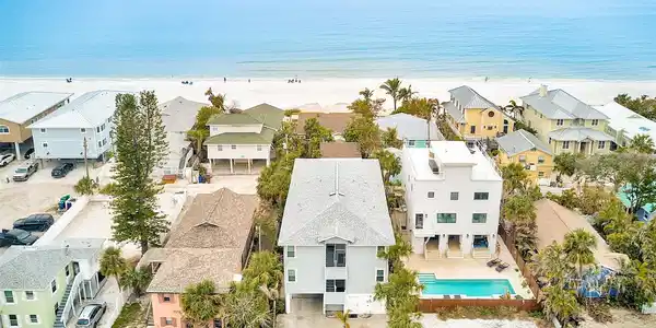 718 GULF BOULEVARD
