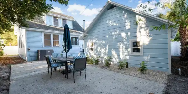 3743 28TH S