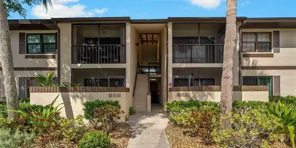 19505 QUESADA AVENUE